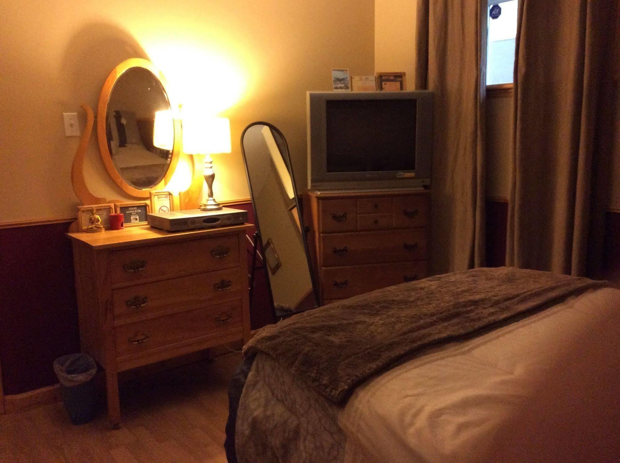 Esprit Follet Bed & Breakfast 2*